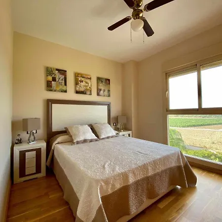 Apartment A&n Spacious With Pool & Parking *
