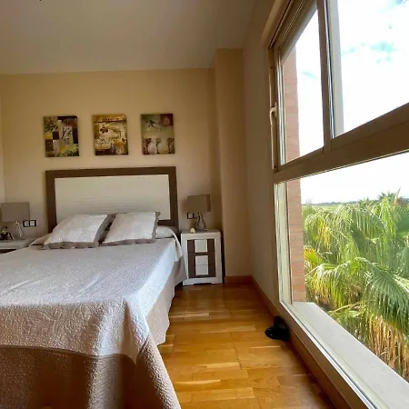 A&n Spacious With Pool & Parking *
